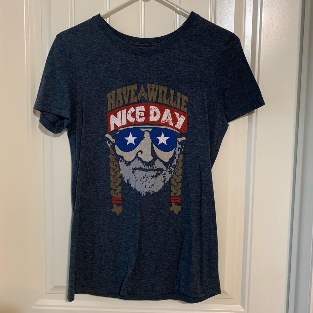 Willie Nelson shirt